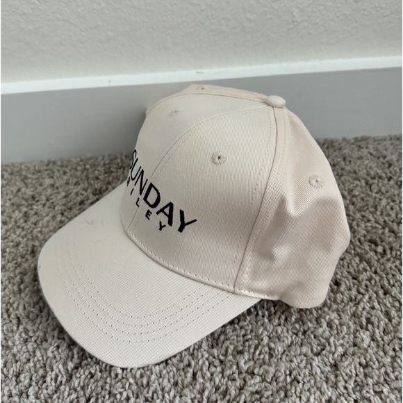 Sunday Riley Baseball Cap / Hat in Cream and Black NWT - Picture 2 of 4